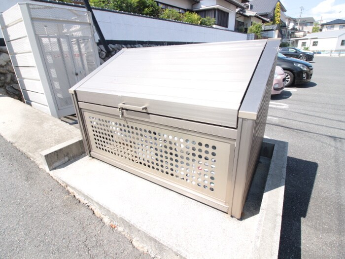 物件外観写真4　(建物設備)