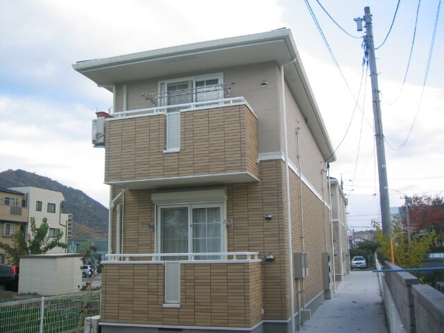 物件外観写真2　(外観写真)