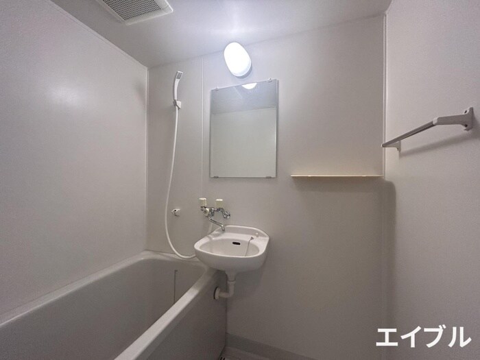 物件内観写真13　(バス／シャワールーム等)