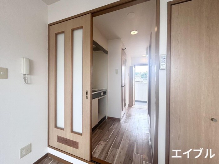 物件内観写真15　(廊下)