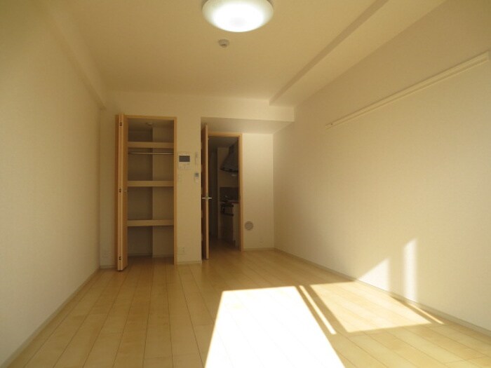 物件内観写真19　(居室)