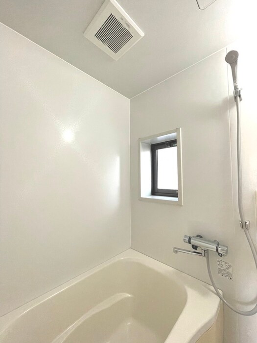 物件内観写真12　(バス／シャワールーム等)