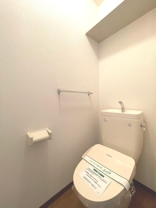 物件内観写真15　(トイレ)