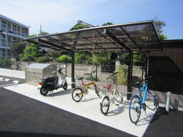 駐輪場