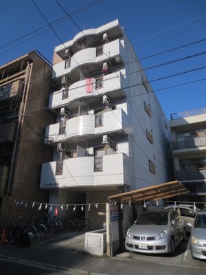 レインボ－三篠外観写真