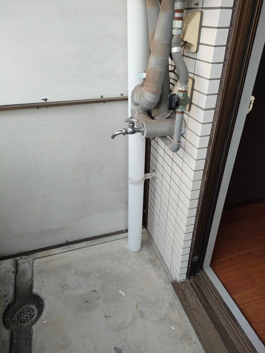 物件内観写真13　(洗濯機置場)