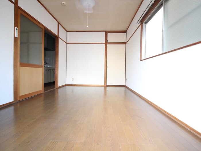 物件内観写真7　(居室)