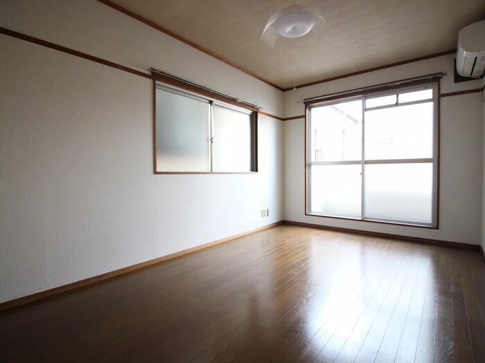 物件内観写真11　(居室)