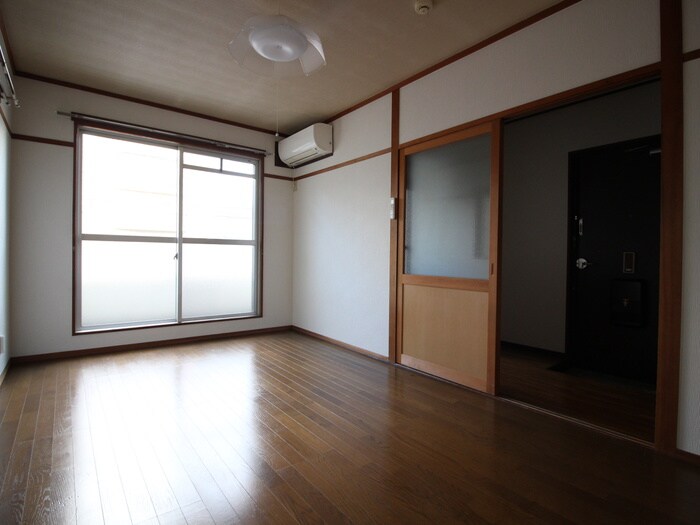 物件内観写真12　(居室)