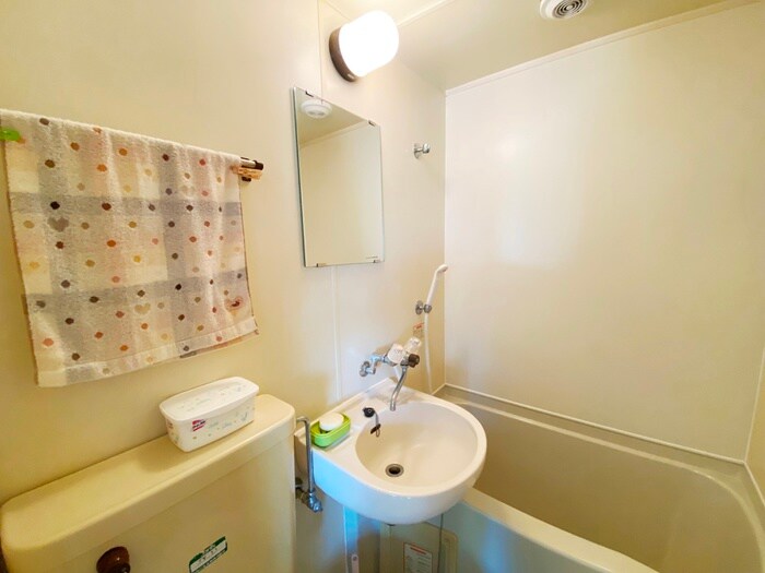 物件内観写真11　(洗面)