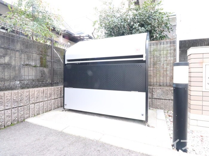 物件外観写真4　(建物設備)