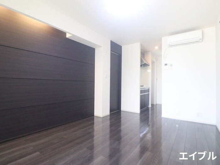 物件内観写真13　(居室)