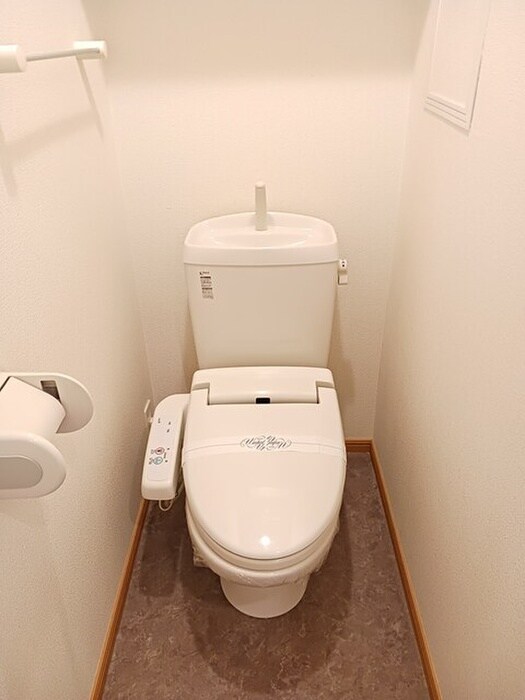 物件内観写真9　(トイレ)