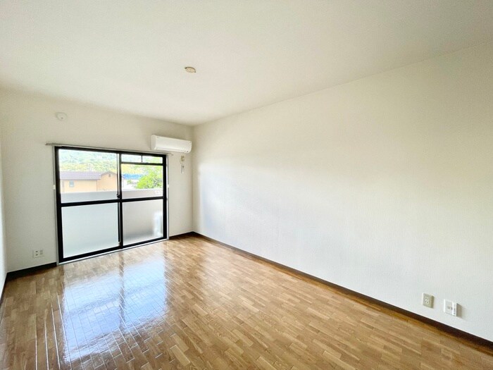 物件内観写真17　(居室)