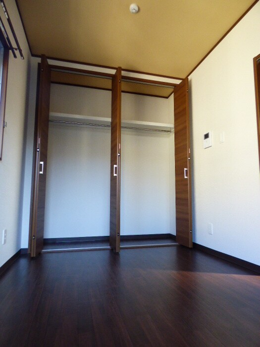 物件内観写真6　(収納)