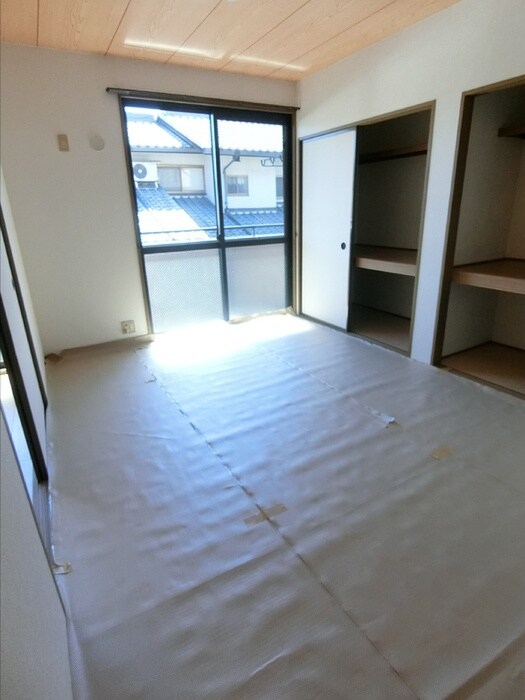 物件内観写真9　(居室)