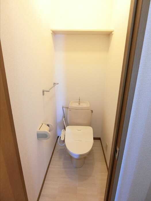 物件内観写真13　(トイレ)