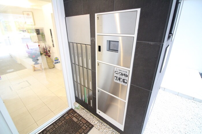 物件外観写真3　(建物設備)