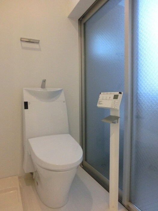 物件内観写真10　(トイレ)