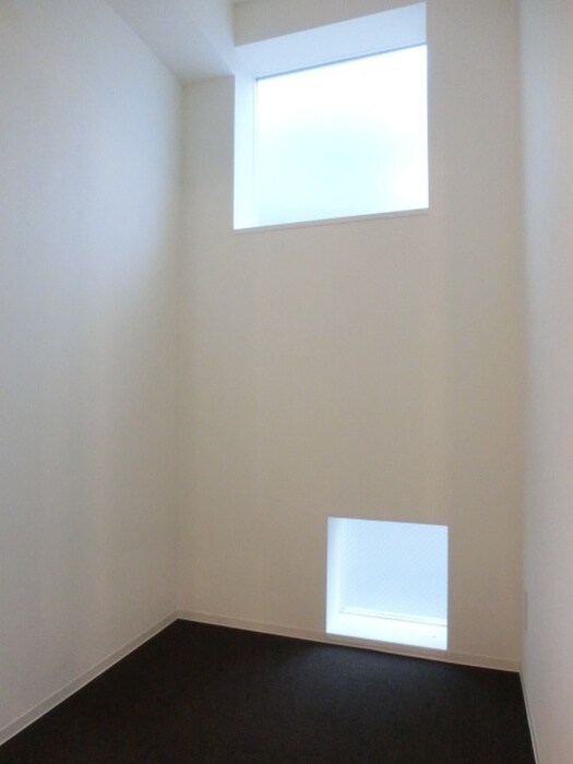 物件内観写真15　(内観写真)