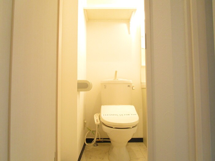 物件内観写真11　(トイレ)