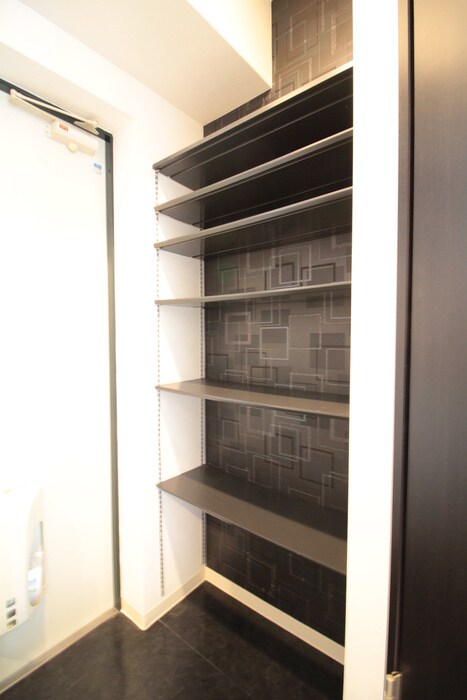 物件内観写真17　(靴箱)