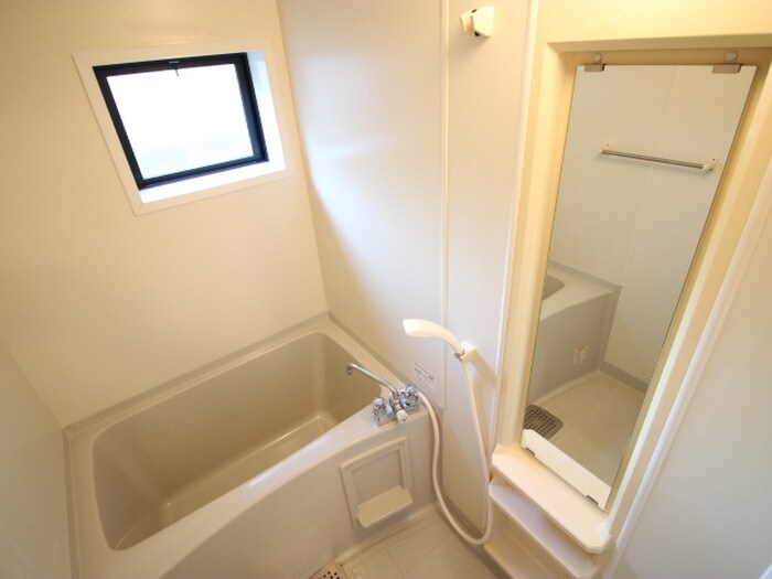 物件内観写真9　(バス／シャワールーム等)