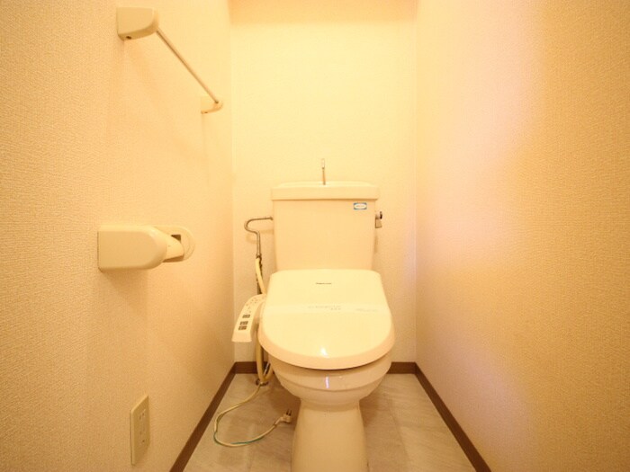 物件内観写真10　(トイレ)