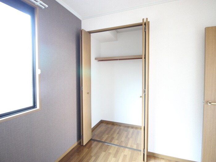 物件内観写真16　(収納)