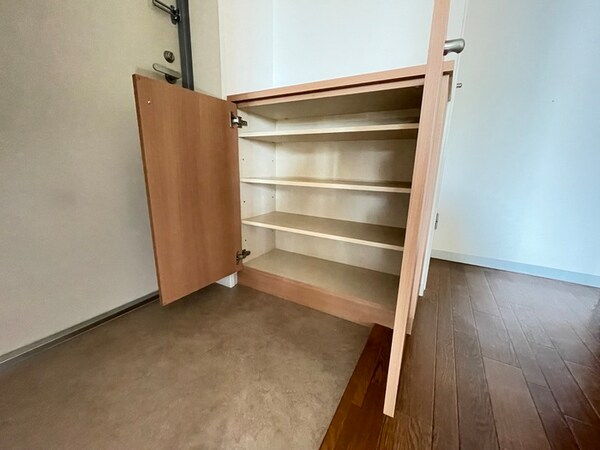 靴箱