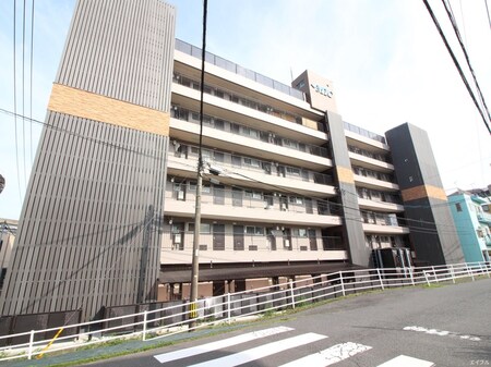 広沢不動産ビル外観写真
