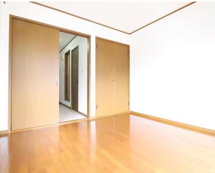 物件内観写真7　(居室)