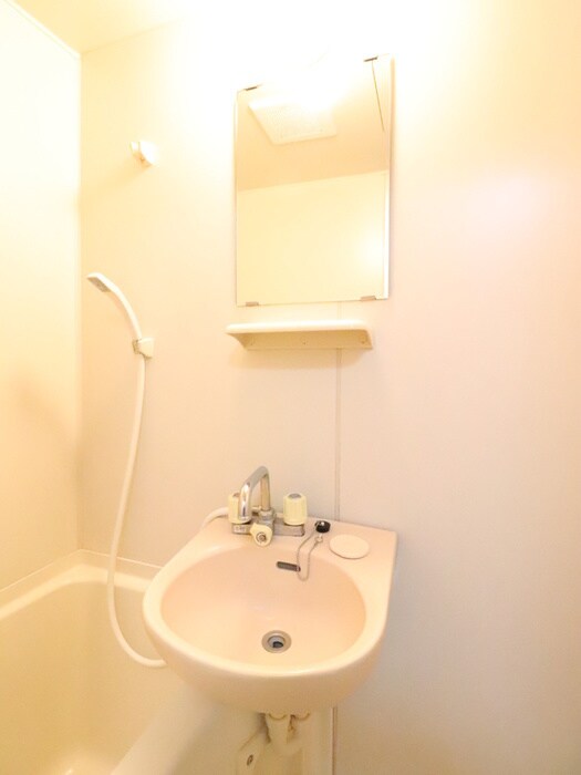 物件内観写真12　(洗面)