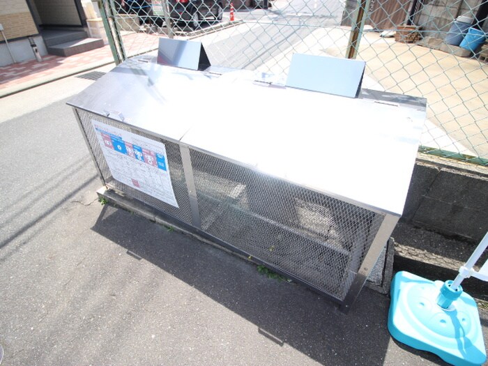 物件外観写真6　(建物設備)