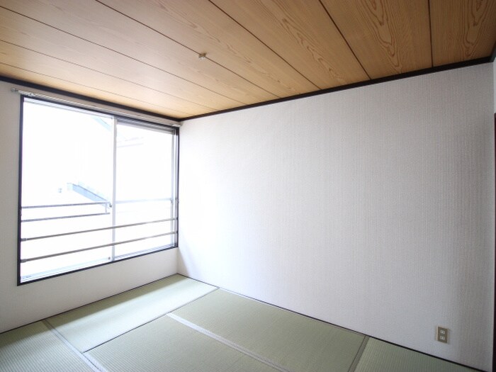 物件内観写真10　(居室)