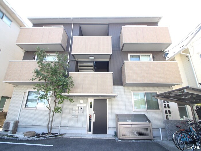 物件外観写真1　(外観写真)