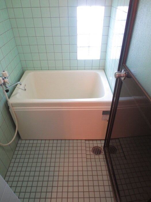 物件内観写真9　(バス／シャワールーム等)