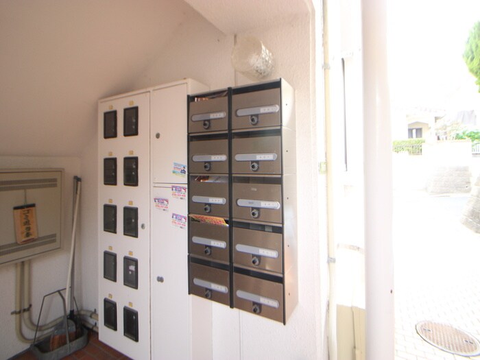 物件外観写真6　(建物設備)