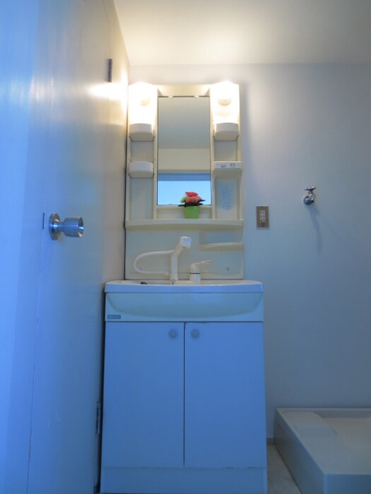 物件内観写真11　(洗面)