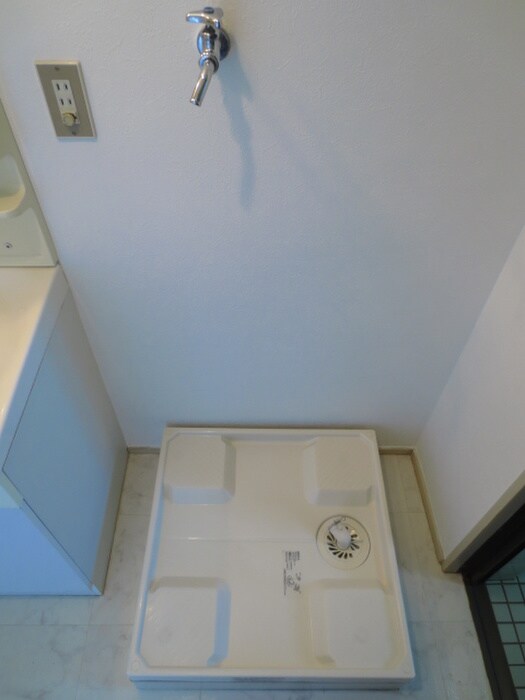 物件内観写真12　(洗面)