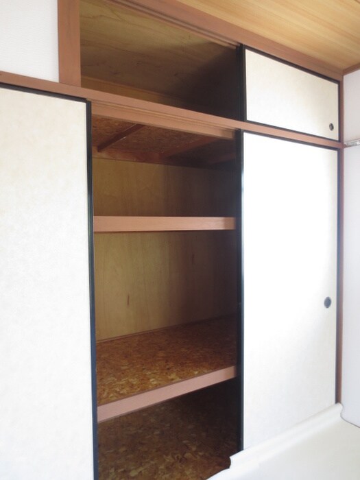 物件内観写真14　(収納)