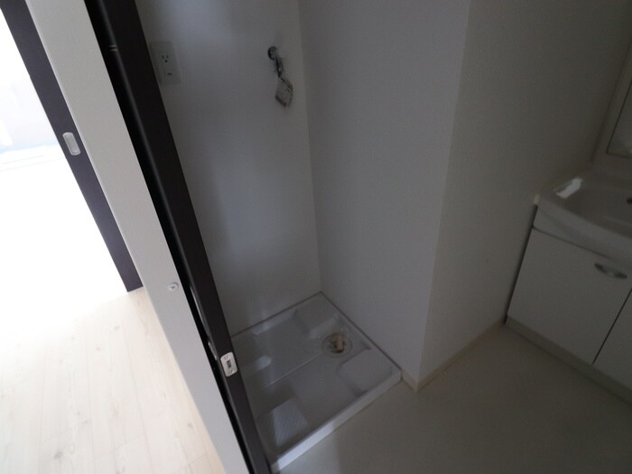 物件内観写真22　(洗濯機置場)