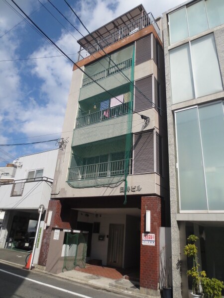 臼井ビル外観写真