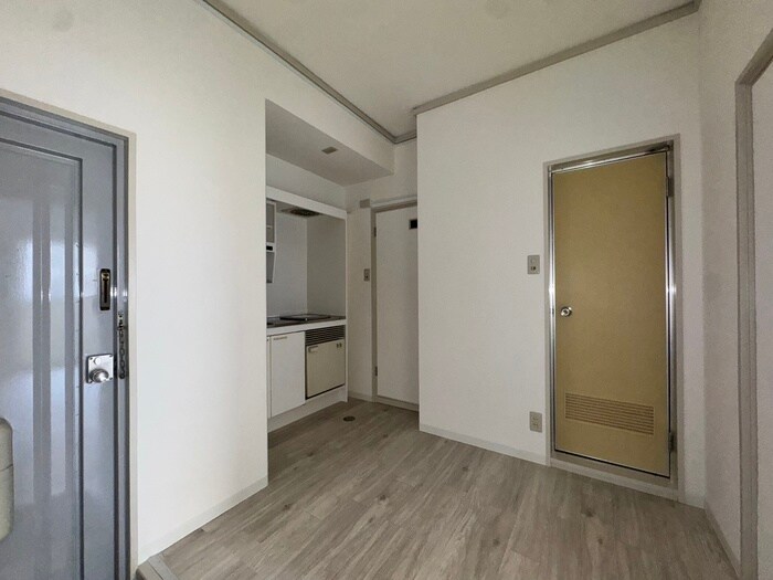 物件内観写真14　(居室)