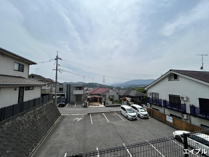 物件内観写真22　(室内からの展望)