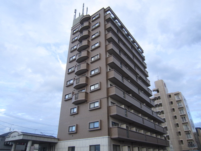 グランシャリオ