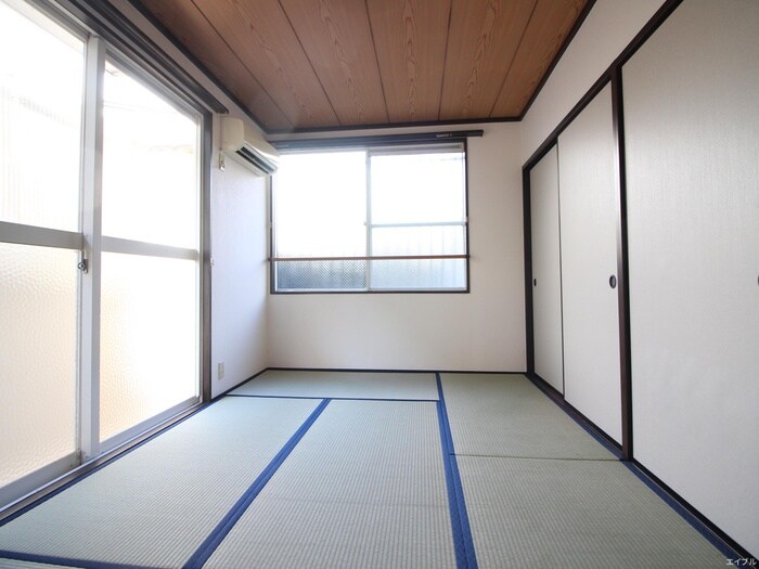 物件内観写真9　(居室)