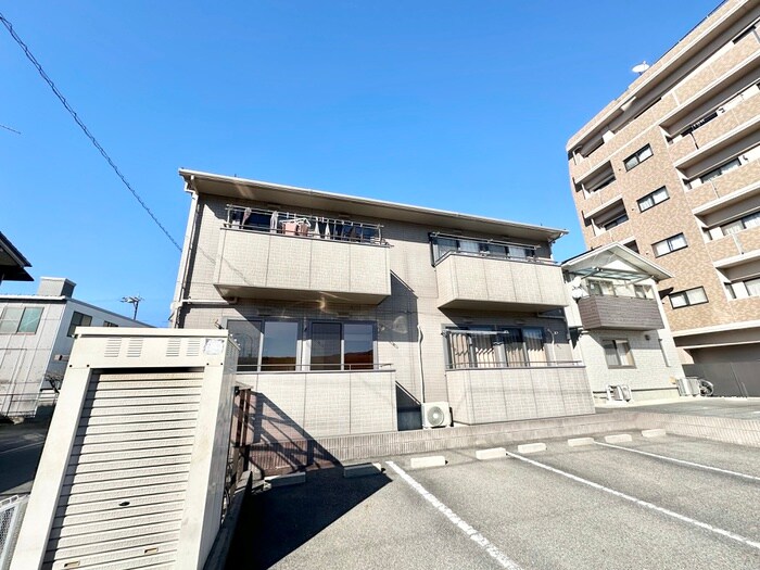 物件外観写真5　(外観写真)