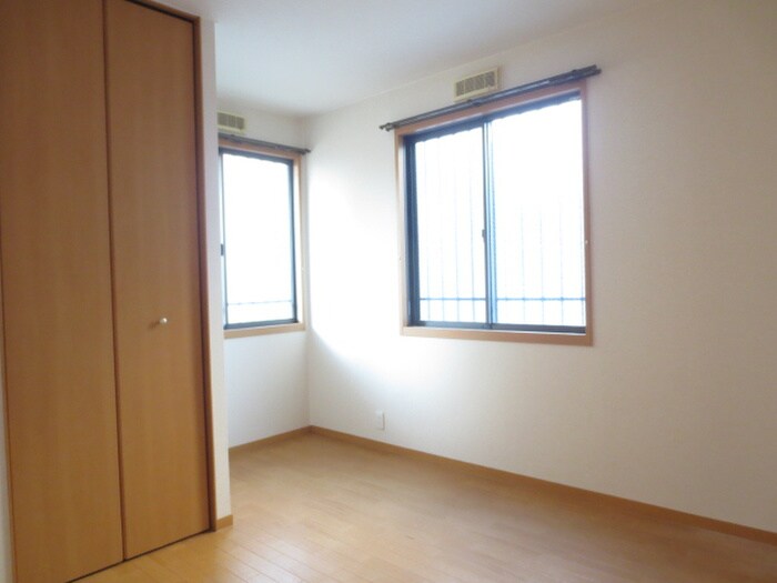 物件内観写真15　(居室)