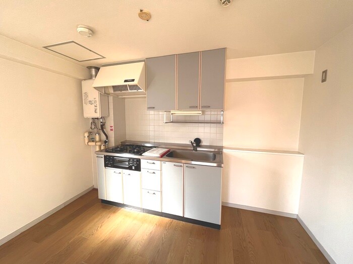 物件内観写真8　(キッチン)